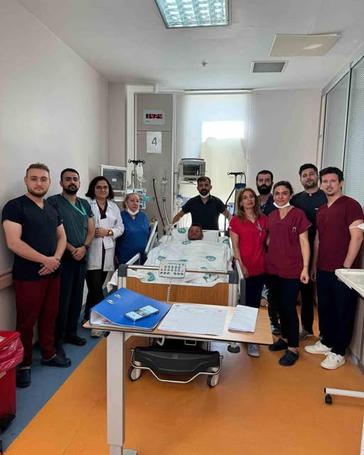 Balıkesir’de Sahte İçki Paniği: Vatandaş Yoğun Bakım Servisinde Hayatını Kırk Pınara Kadar Sattı
