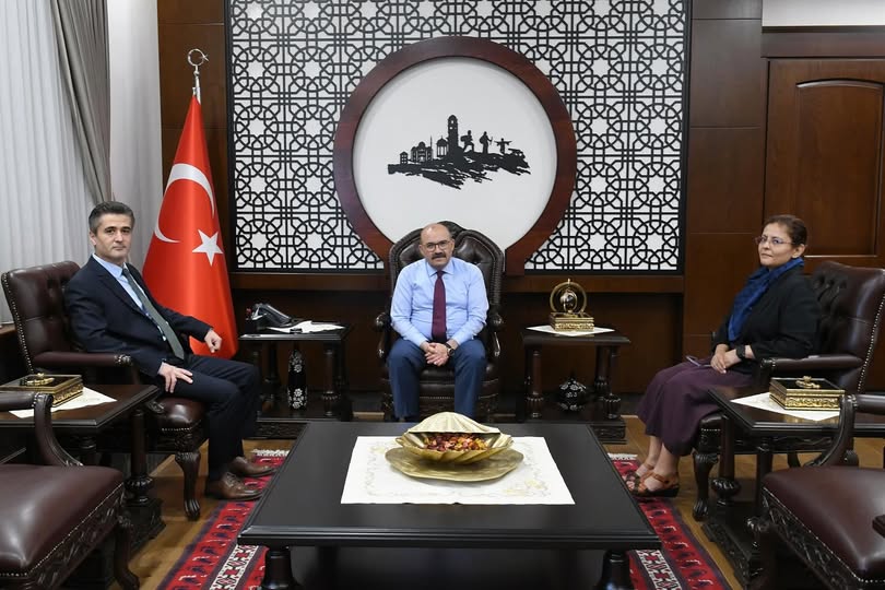 Balıkesir Valisi İsmail Ustaoğlu’nu İdare ve Vergi Mahkemesi Başkanları Ziyaret Etti