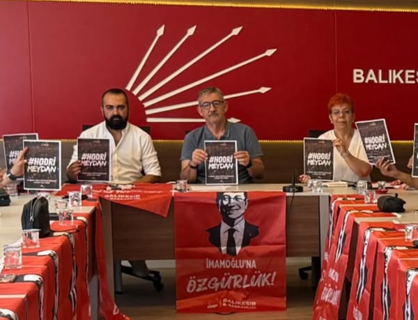 CHP Balıkesir İl Başkanlığı Olağanüstü Yönetim Kurulu Toplantısı Yapıldı