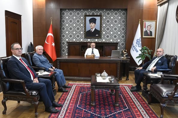 Balıkesir Valisi Ustaoğlu’na Dernek Ziyaretleri