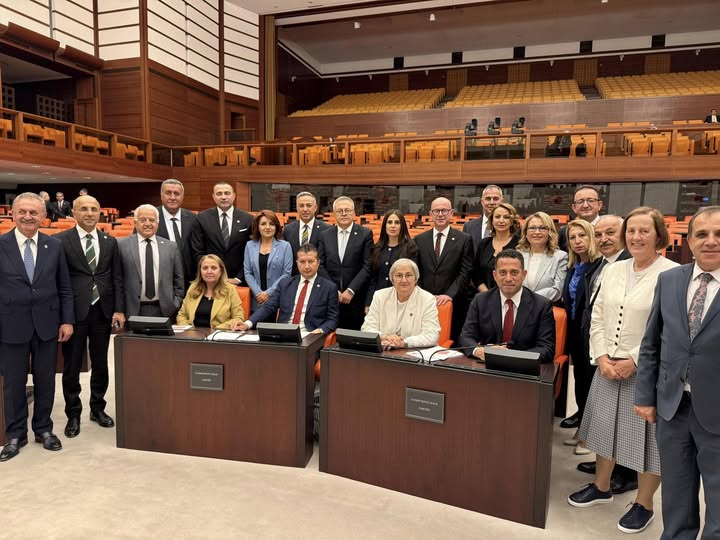 TBMM’de İklim Yasası Tartışmaları: Doğaya Yönelik Tehditler Meclis’te