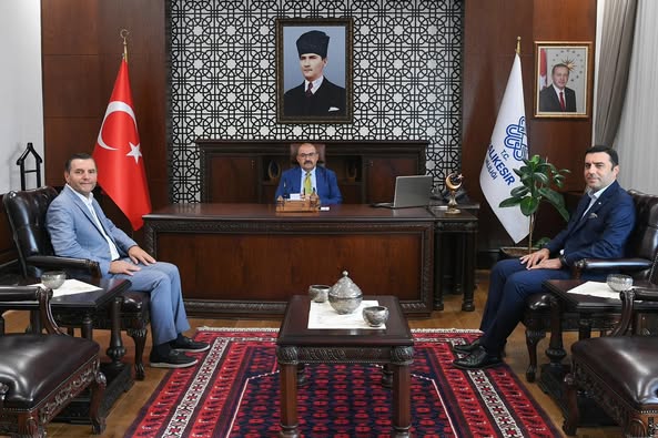 Balıkesir Valisi Ustaoğlu’na Çeşitli Sivil Toplum Kuruluşu Temsilcilerinden Ziyaret