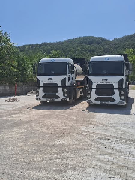 Gönen’de Yeni Nesil Asfalt Uygulamasıyla Yollar Yenilendi