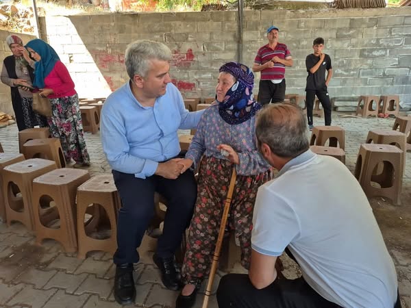 Sındırgı’da Depremden Etkilenenlere Ziyaret