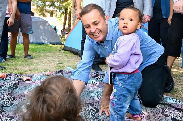 Balıkesir Sındırgı’da Depremzede Destekleri: Dayanışma ile İyileşme Süreci