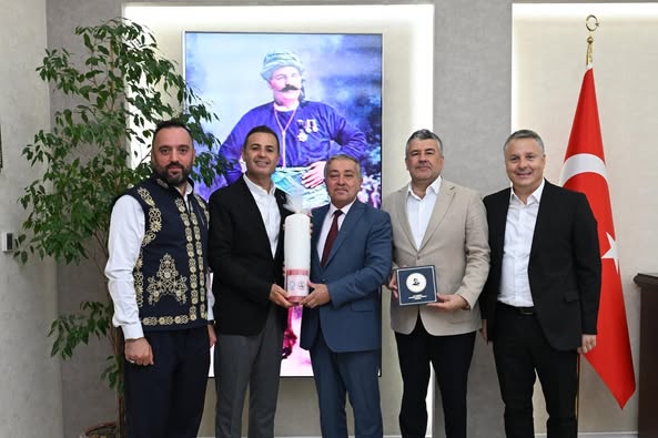 Balıkesir’de Kurtdereli Mehmet Pehlivan Güreşleri Daveti Yapıldı