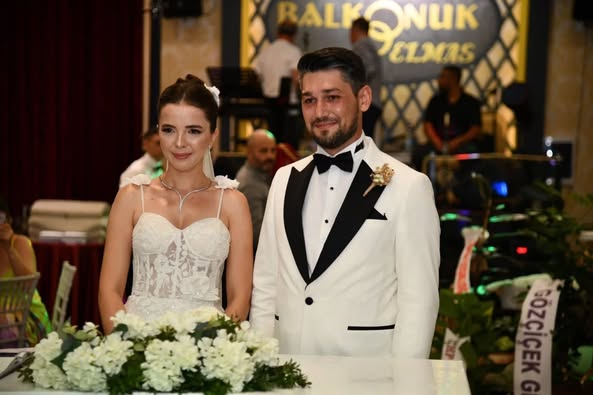 CHP’li Meclis Üyesi Mertcan Çakıcı Evlendi