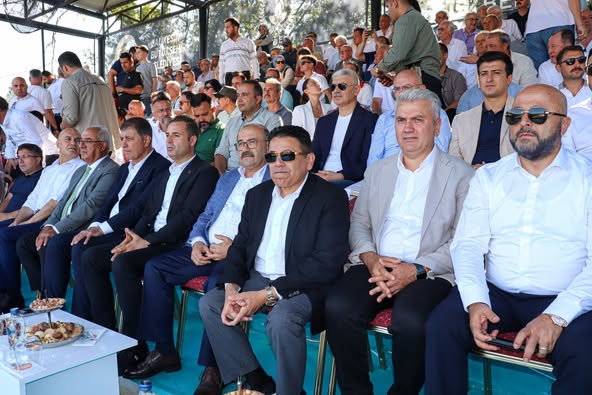 65. Kurtdereli Güreşleri Hemşehrilerle Coşkuyla Kutlandı
