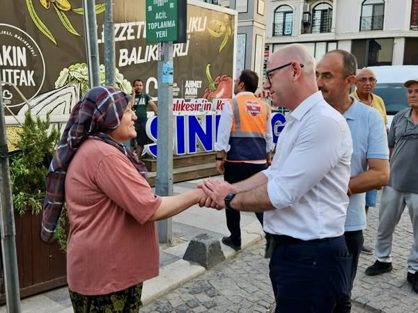 CHP’li Başkanlar ve Delegeler, Sındırgı’da Geçmiş Olsun Ziyareti Yaptı