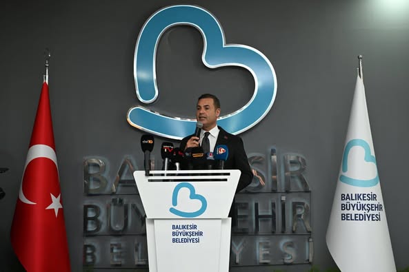 Ahmet Akın’dan Sındırgı Depremi Sonrası Açıklama: “Devletimizle Ele Ele”