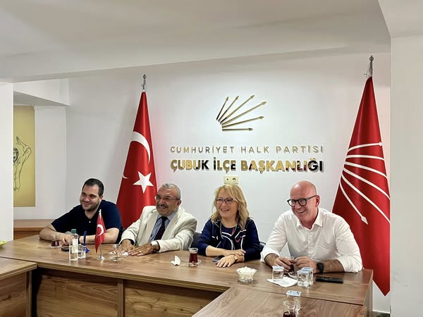 CHP’li Ekip Çubuk’ta Seçim Çalışmalarına Hız Verdi