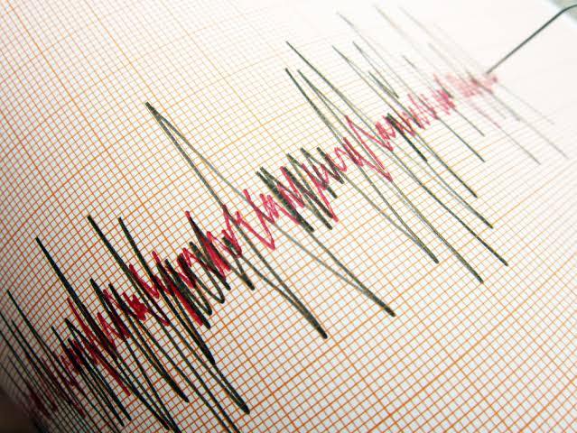 Balıkesir’in Sındırgı’sında Hissedilen Depremler: Vatandaşlara Geçmiş Olsun