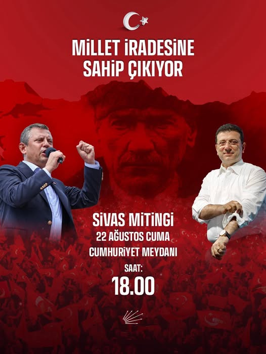 Sivas’ta Cumhuriyet Meydanı’nda Coşkulu Destek