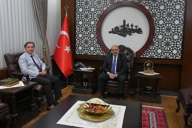Balıkesir Valisi’ni Mülkiye Müfettişi Ziyaret Etti