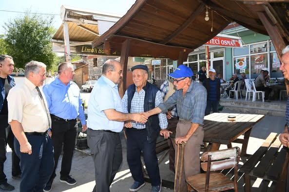 Balıkesir Valisi Ustaoğlu, Balya Ilıca’da Vatandaşlarla Buluştu