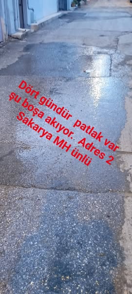 Balıkesir’de Su İsrafı İddiası: Merkezde Şırıl Şırıl Akan Sular Tepki Çekiyor