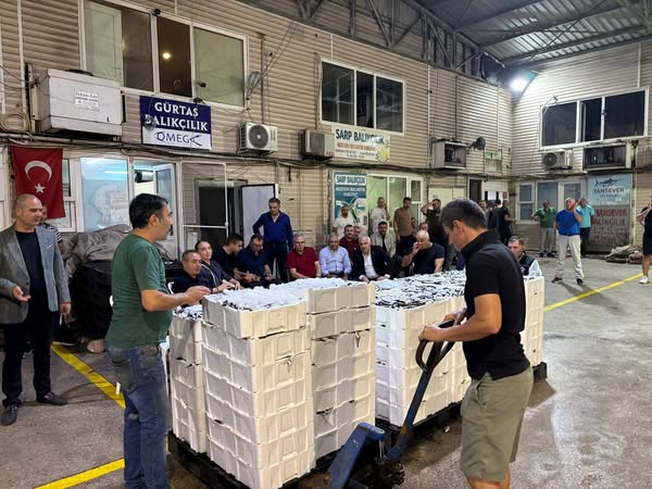 Balıkesir’de Balık Sezonu Açılışı: Başkan Akın’dan Balıkçılara Bereket Dileği