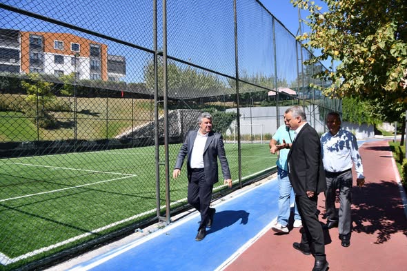 Balıkesir’de Samimiyetin ve Tanıdıklığın Adresi: Sokaklar ve Gündelik Hayat