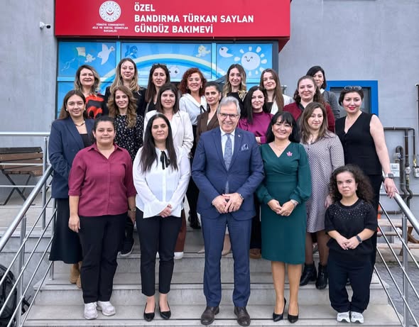 Bandırma Belediyesi’nden Öğretmenler Günü’nde Anlamlı Ziyaret