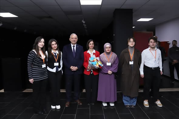 Bandırma’da Genç Yeteneklerden Görsel Şölen