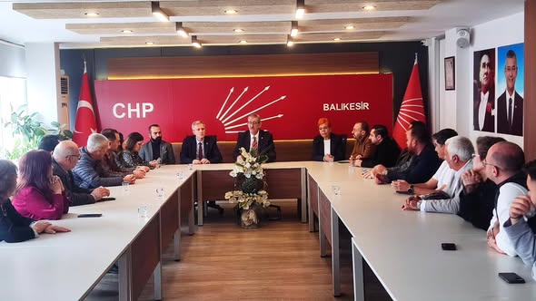 CHP Altıeylül İlçe Yönetiminden Balıkesir İl Başkanlığına Ziyaret