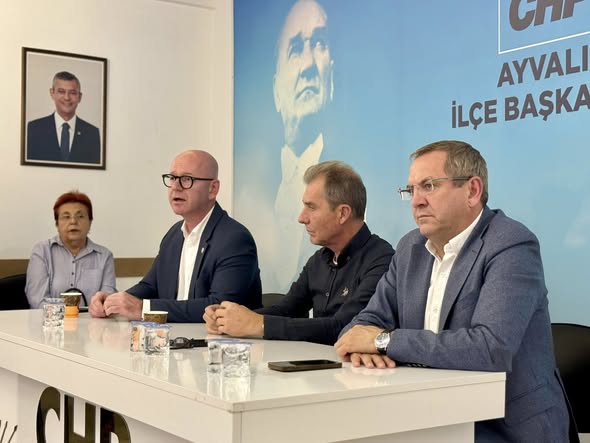 CHP Ayvalık’ta Örgütlü Mücadele ve Dayanışma Vurgusu