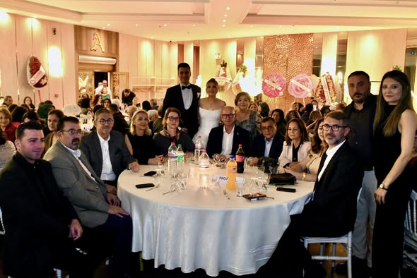 CHP Bigadiç Kadın Kolları Başkanı Nefise Yiğit’in Kızı Gamze ile Fatih Osman’ın Düğün Töreni