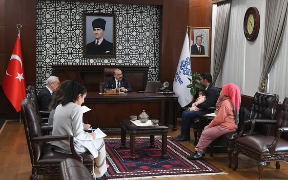 Balıkesir Valisi Ustaoğlu, Vatandaşlarla Buluştu