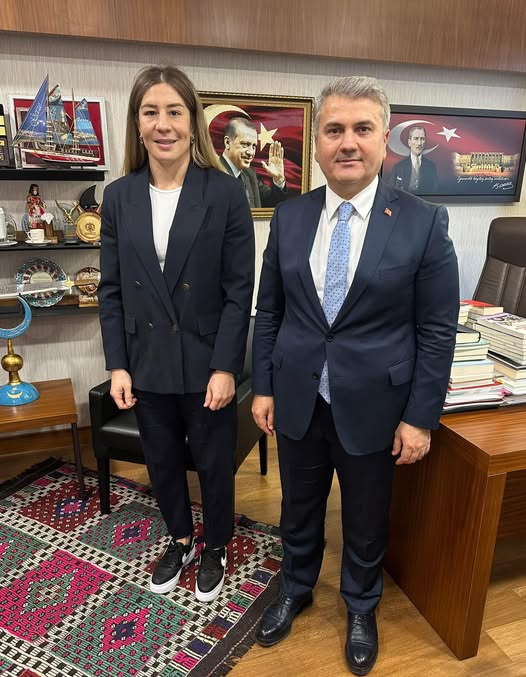 Milli Güreşçi Yasemin Adar Yiğit, Gençlik ve Spor Bakanlığı’nda Üst Düzey Göreve Atandı