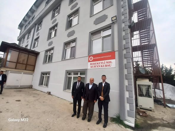 Balıkesir Müftülüğü Yetkililerinden Bereketli Yatılı Hafızlık Kız Kur’an Kursu’na Anlamlı Ziyaret