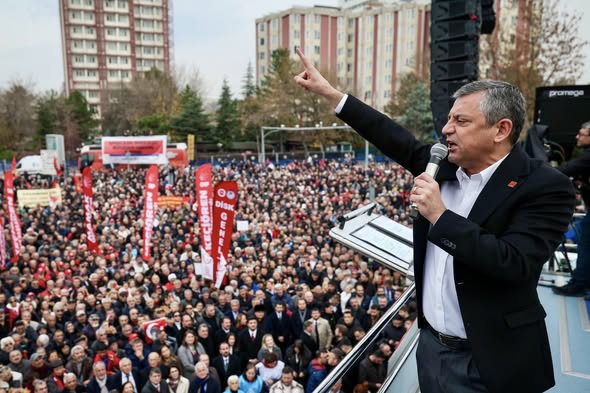 Emekliler ve Emekçiler Ankara’da “Geçinemiyoruz” Dedi: Tandoğan’da Bütçe Hakkı Mitingi